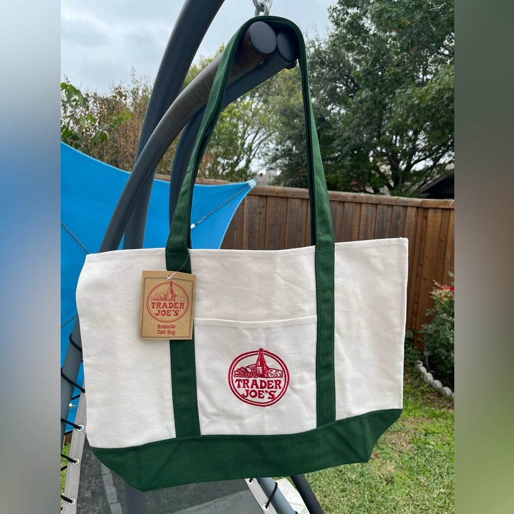 Green Trader Joe’s canvas bag - Picture 2 of 2